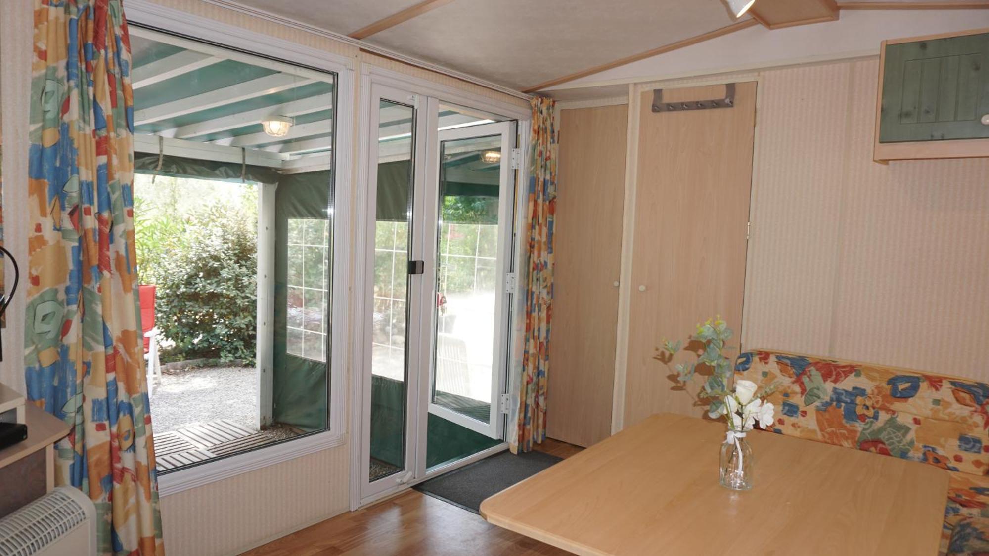Chalets Met Buitenkeuken Op Camping Lei Suves - Joycasa Roquebrune-sur-Argens Habitación foto